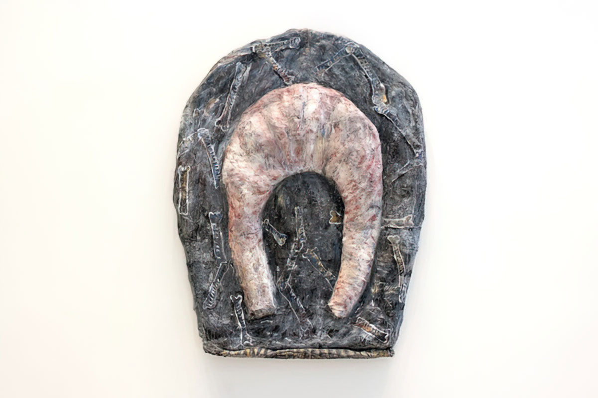 Maria Olsen, Threshold, 1983, Fibreglass, chicken wire, gesso, roplex, muslin, linen and pigment, Collection of the Govett-Brewster Art Gallery, Ngāmotu New Plymouth