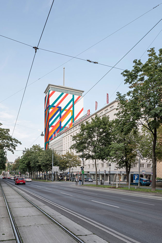 Dóra Maurer, With One Another, 2022. Photo: Hertha Hurnaus, Courtesy the artist and Ringturm Exhibition Centre