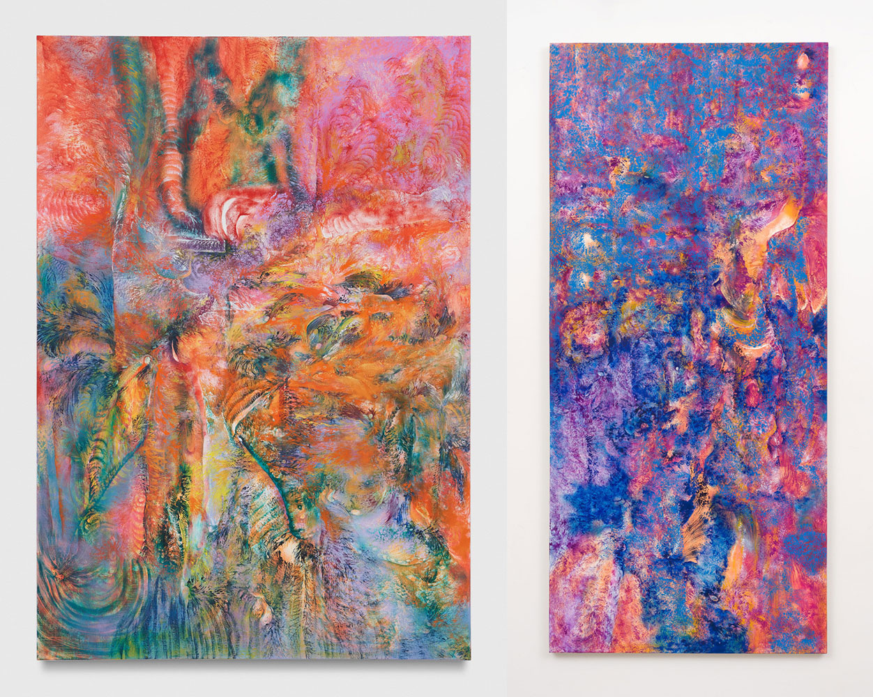 Left: Lucy Bull, 17:50, 2022, oil on linen, 68 7/8 x 48 1/8 x 1 1/8 inches (174.9 x 122.2 x 2.9 cm)), © Lucy Bull, courtesy the artist and David Kordansky Gallery Right: Lucy Bull, 21:13, 2022, oil on linen, 112 1/4 x 51 x 1 5/8 inches (285.1 x 129.5 x 4.1 cm), © Lucy Bull, courtesy the artist and David Kordansky Gallery