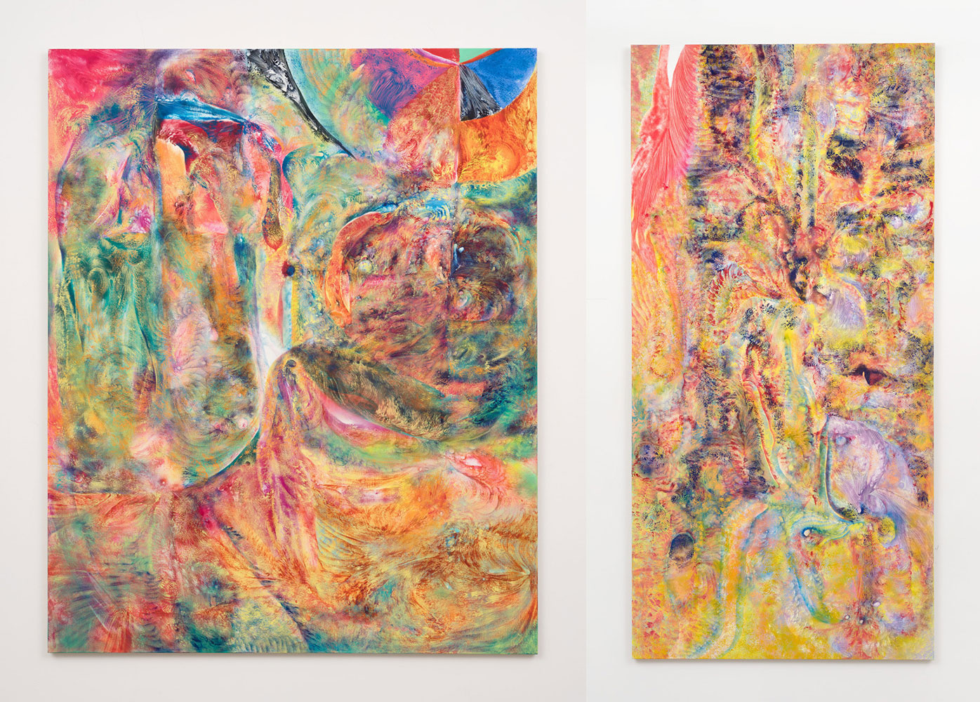 Left: Lucy Bull, 18:37, 2022, oil on linen, 84 1/4 x 68 x 1 5/8 inches (214 x 172.7 x 4.1 cm), © Lucy Bull, courtesy the artist and David Kordansky Gallery Right: Lucy Bull, 22:52, 2022, oil on linen, 130 x 64 x 1 5/8 inches (330.2 x 162.6 x 4.1 cm), © Lucy Bull, courtesy the artist and David Kordansky Gallery