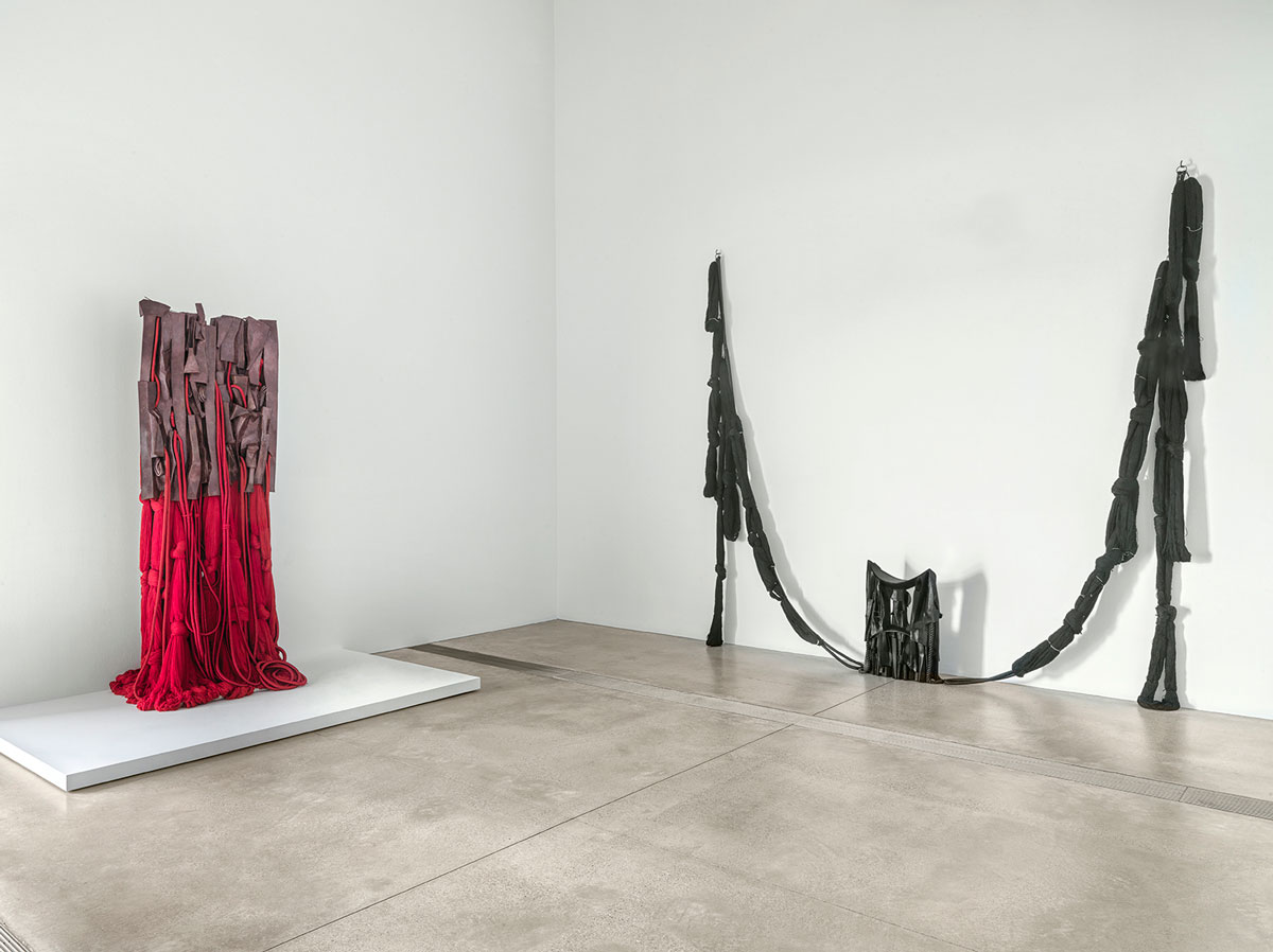 Barbara Chase-Riboud, Monumentale: The Bronzes, Installation view, Pulitzer Arts Foundation, St. Louis, 16/9/2022-5/2/2023, Photograph by Alise O'Brien Photography, Courtesy the artist and Pulitzer Arts Foundation