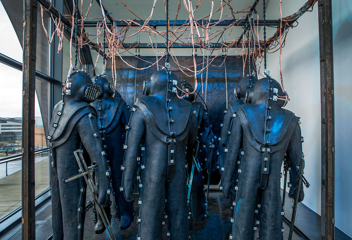 Markus Copper, Kursk, 2004, Photo: Finnish National Gallery / Petri Virtanen