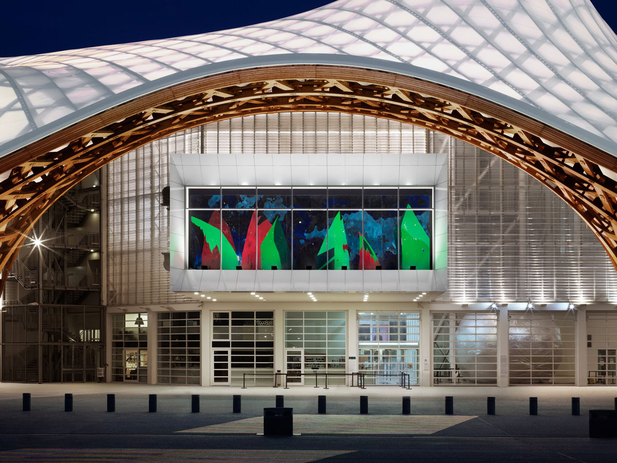 Harold Ancart, Untitled (The Great Night), 2018 Oil stick and pencil on canvas, in artist’s frame, 14 feet 11 ⅞ inches × 44 feet 1 ⅞ inches × 2 ¼ inches (4.6 m × 13.5 m × 5.7 cm), Installation view, Centre Pompidou-Metz, France, © Harold Ancart, Courtesy the artist and Gagosian