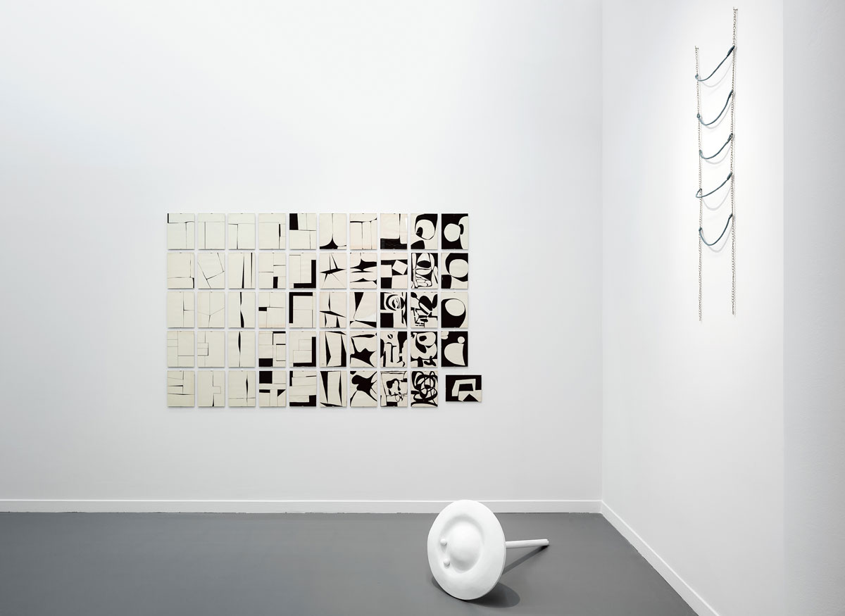 Fusun Onur, Division of space on a white sheet of paper, 1965–1966, Ink on paper, 50 sheets, 30 x 22.5 cm each, Arter Collection, Istanbul, © Füsun Onur, Courtesy: Arter