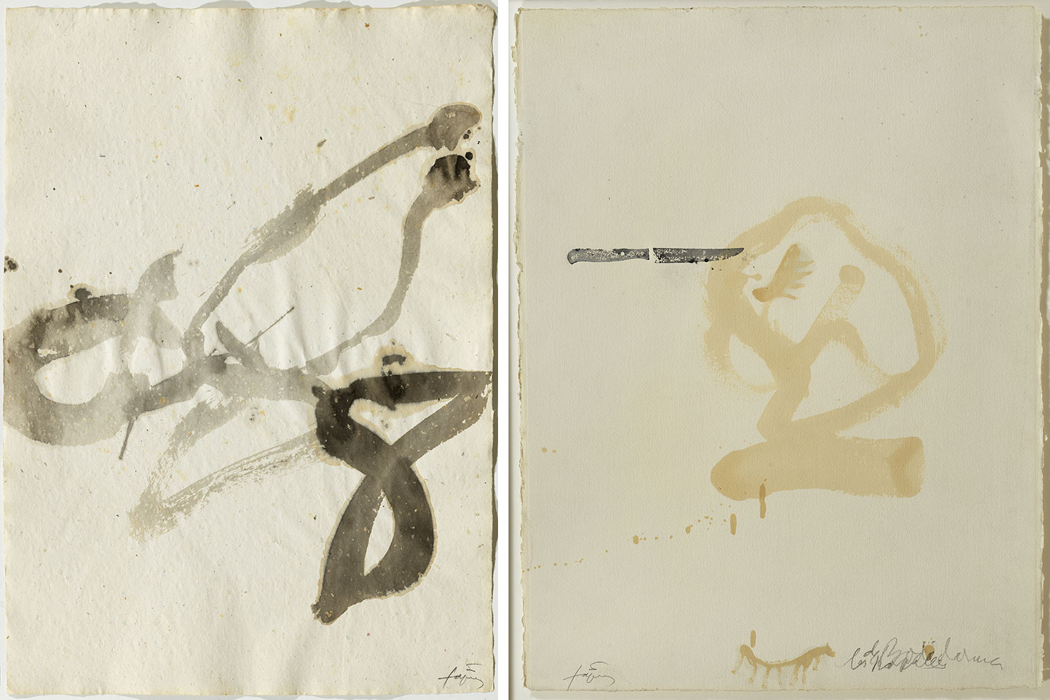 Left: Antoni Tàpies, 8, 1979, Ink on wrapping paper, 51 x 36 cm, Private Collection, Barcelona, © Comissió Tàpies / Vegap. De la fotografia: FotoGasullRight: Antoni Tàpies, Formes, 1982, Paint, varnish and pencil on paper 76 x 58 cm, Fundació Antoni Tàpies, Barcelona, © Fundació Antoni Tàpies / Vegap. De la fotografia: FotoGasull