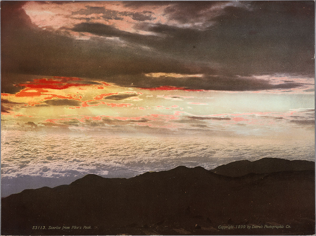 Detroit Publishing Company (editor), Sunrise from Pike's Peak, 1899 Salted paper on cardboard, © Museum Ludwig, Cologne, Repro: Rheinisches Bildarchiv, Cologne