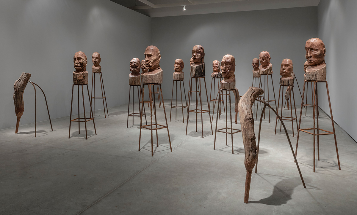Kader Attia, J’Accuse, 2016, © VG Bild-Kunst, Bonn 2024, Courtesy the artist and Galerie Nagel Draxler Berlin/ Köln/ München, © Photo: Berkely Art Museum and Film Parcific Film Archive / JKA Photography