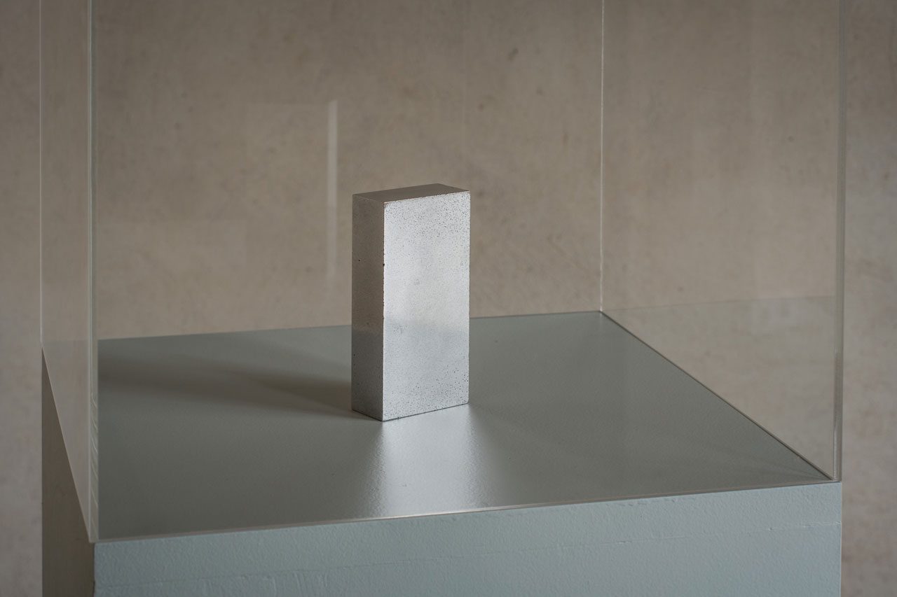 Darius Žiūra. Mould, 1998 / 2013. Coins collected in fountains, 15 × 7.5 × 3.75 cm. Photographer: Emilija Filipenkovaitė