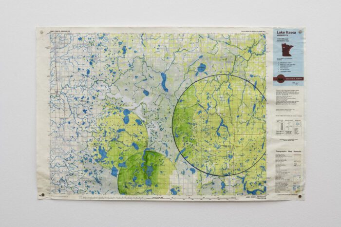 Oscar Tuazon, Water Map (Lake Itasca), 2023. Bergen Kunsthall. Courtesy Galerie Eva Presenhuber, Photo: Thor Brødreskift