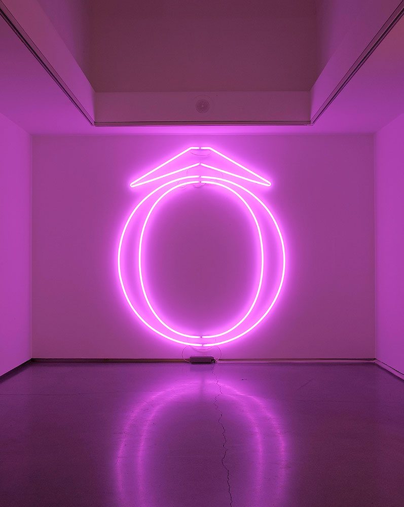 Sylvie Fleury, Untitled (Ô), 2008, Purple neon, 250 x 185 x 10 cm (98,43 x 72,83 x 3,94 in), © Sylvie Fleury, Courtesy Thaddaeus Roppac Gallery Archive