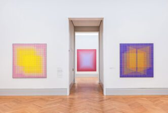Exhibition view “Kandinsky’s Universe: Geometric Abstraction in the 20th Century”, Museum Barberini-Podsdam 2025, Photo: © David von Becker, Courtesy Museum Barberini