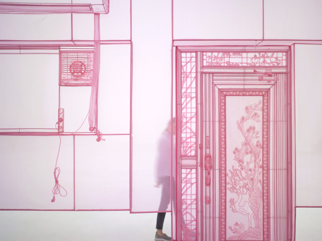 Do Ho Suh, Nest/s, 2024 (detail), Polyester, stainless steel, 410.1 x 375.4 x 2148.7 cm, Courtesy the Artist, Lehmann Maupin New York, Seoul and London and Victoria Miro. Photography by Jeon Taeg Su, © Do Ho Suh.