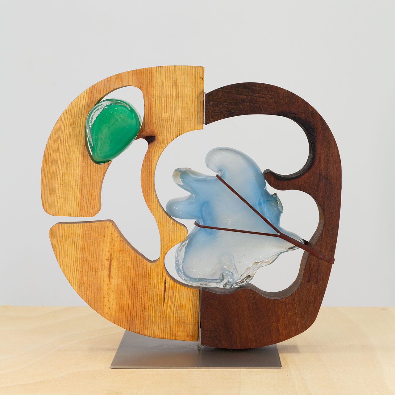 Leonor Serrano Rivas, Carcasa nº7, 2024, Blown glass, wood, 54,5 × 30 × 57 cm, Unique, © Leonor Serrano Rivas, Courtesy the artist and carlier|gebauer Gallery
