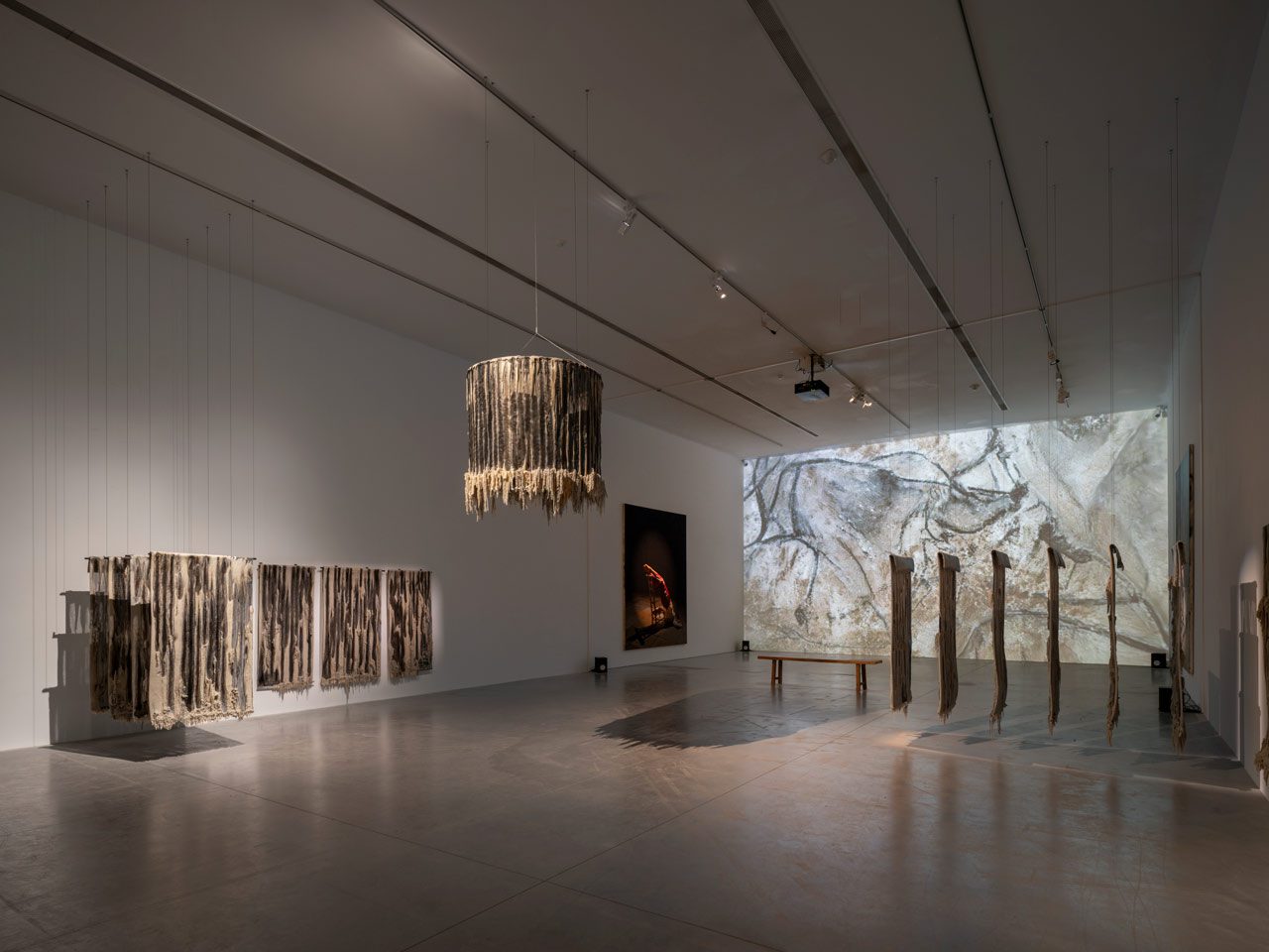 Par quatre chemins, Exhibition view, Château La Coste- Le Puy-Sainte-Réparade, 2025, Photo: Martin Argyrolo, Courtesy Château La Coste
