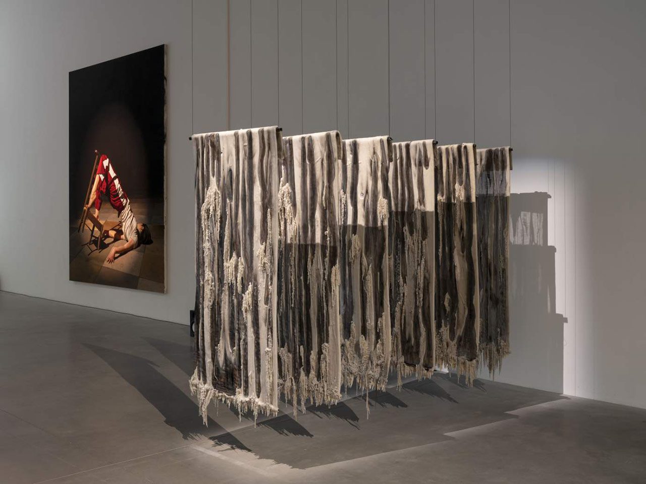 Par quatre chemins, Exhibition view, Château La Coste- Le Puy-Sainte-Réparade, 2025, Photo: Martin Argyrolo, Courtesy Château La Coste
