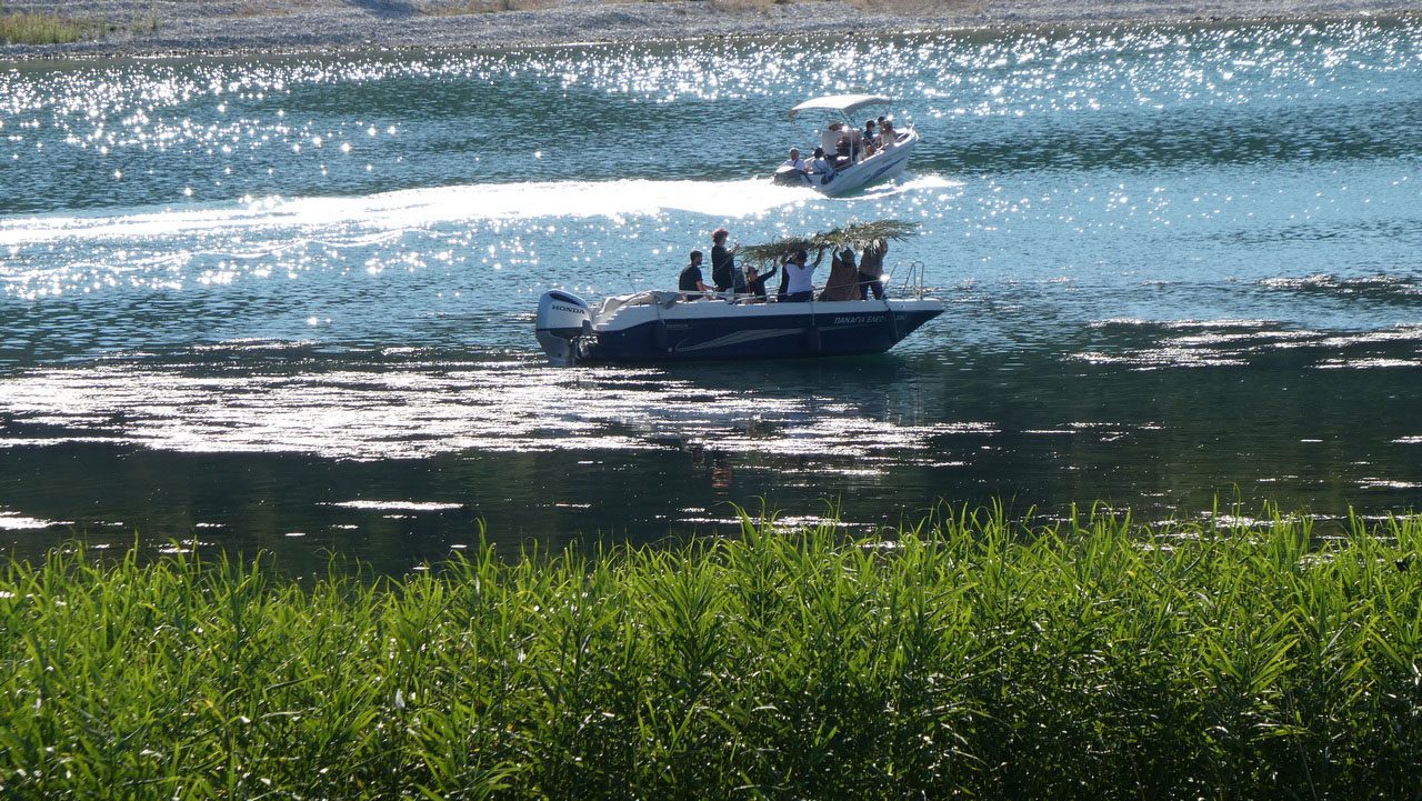 Anny Kaltsidou, Patricia Miranda & Molly Wagner, WAC25 CoBorder Interweavings, photo Vasilis Ganiatsas, Yannis Ziogas Archive