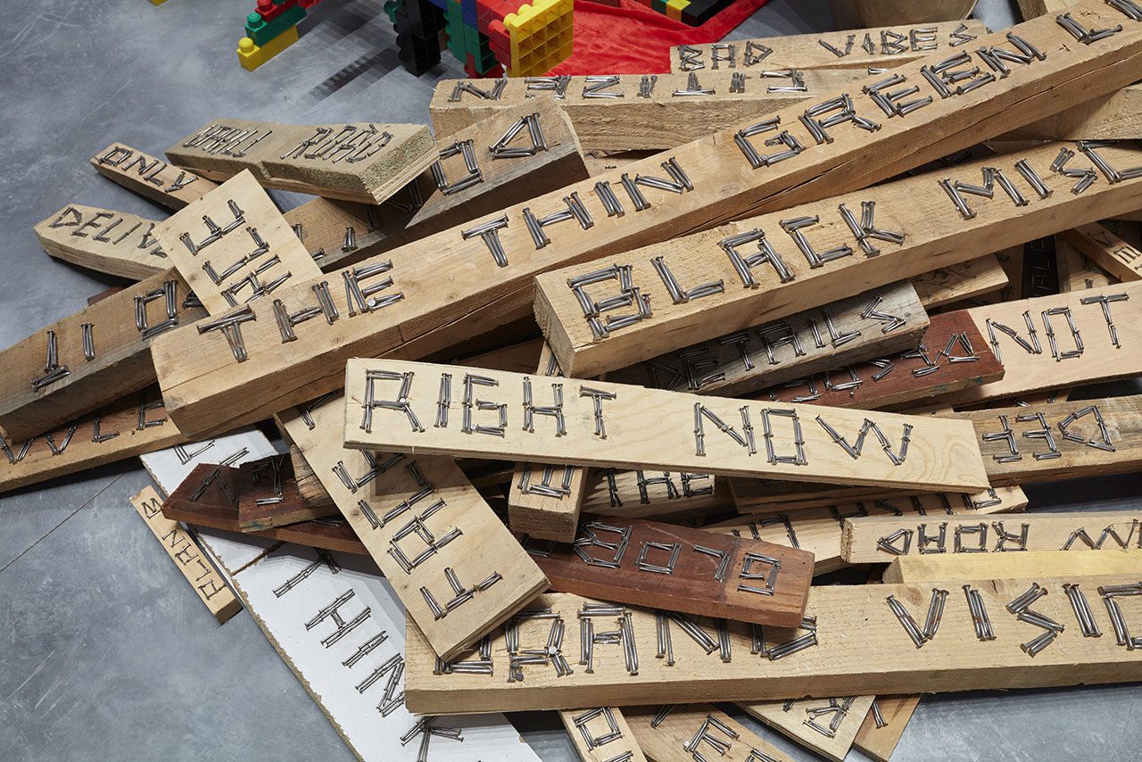 Hirschhorn, Thomas, Power Tools, 2007, Installation with diverse materials and videos, Length 800 cm, Minimum height must be 560 cm, © Hirschhorn, Thomas, Museo de Arte Contemporáneo Helga de Alvear, Courtesy the artist and Museo de Arte Contemporáneo Helga de Alvear