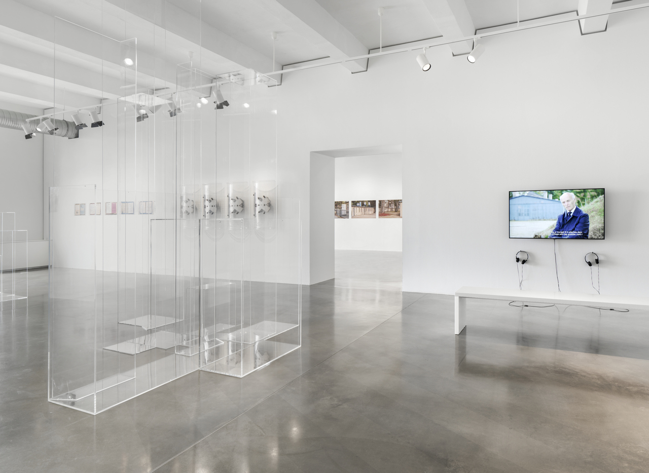 Installation Shot, Franz Wanner. Suspended Presences / Städtische Galerie im Lenbachhaus und Kunstbau - Munich, 2026. Photo: Ernst Jank, © Franz Wanner