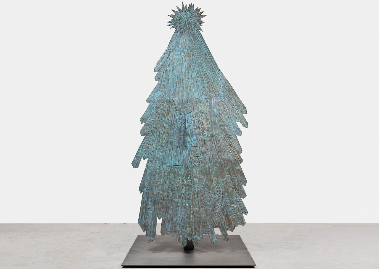 Kiki Smith, Sungrazer VIII, 2019, Bronze,Edition of 3 + 1 AP, 272 x 122 x Galerie Lelong 122 cm (107 3/16 x 48 1/16 x 48 1/16 in), © Kiki Smith, Courtesy the artist and Galerie Lelong