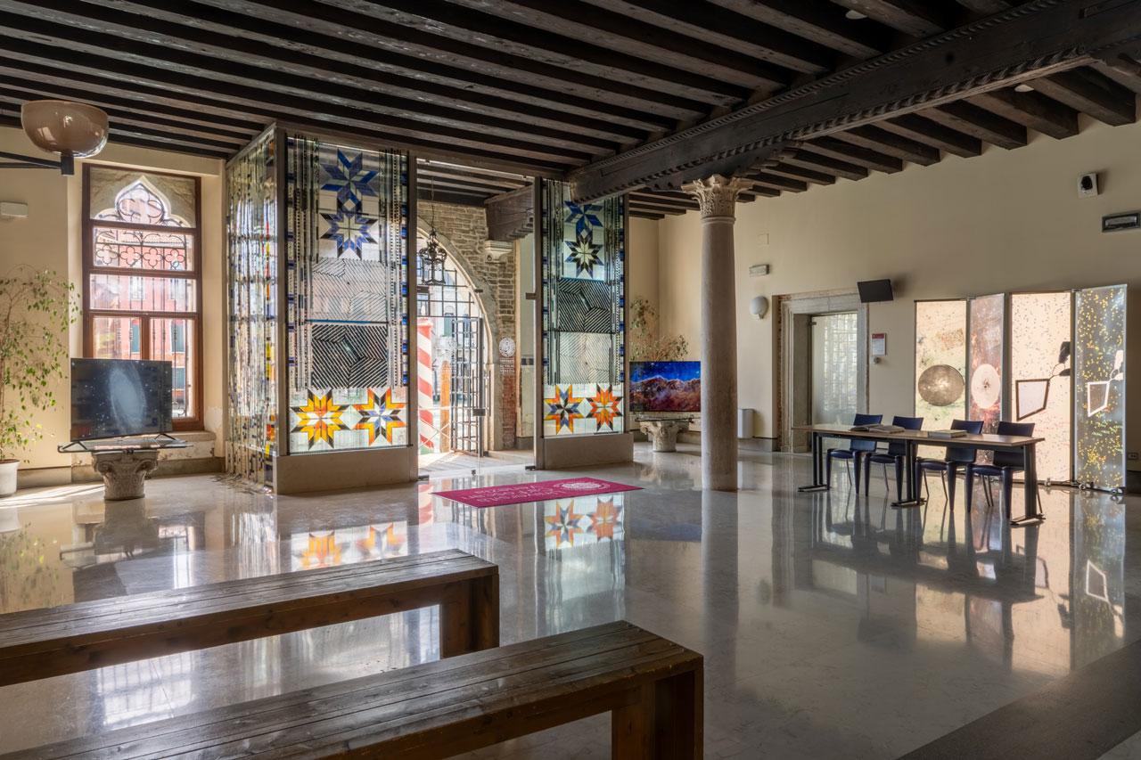 Jennifer West, Stitched Cosmos, Installation view, Curated by Francesco Urbano Ragazzi,_Photo: Gaia Cambiaggi, Courteys the artit and Ca’ Foscari University of Venice