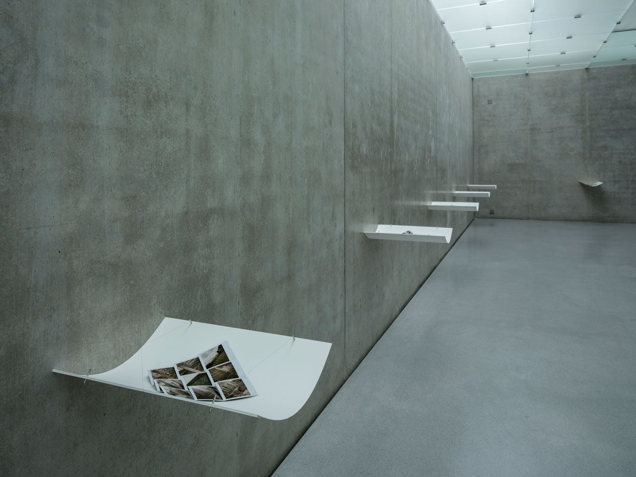 Cyprien Gaillard, When you expect flutes, it’s whistles, Detail view first floor Kunsthaus Bregenz, 2026 Geographical Analogies, 2006 – 2026, Photo: Timo Ohler, © Cyprien Gaillard, Kunsthaus Bregenz, Courtesy of the artist, Sprüth Magers, Gladstone Gallery