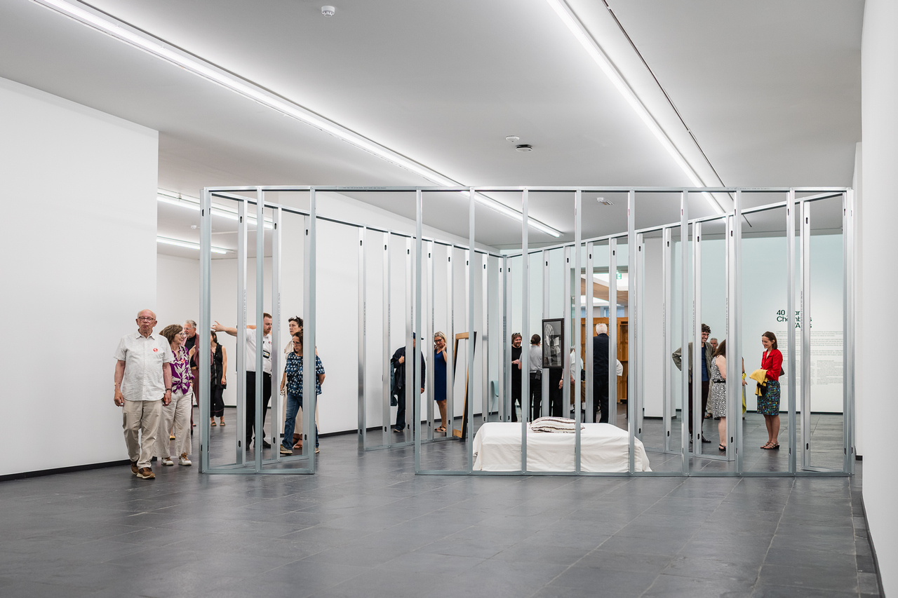 Haim Steinbach, Opening night, Chambres d'Amis turns 40, S.M.A.K. Ghent, 2026. Photo Martin Corlazzoli