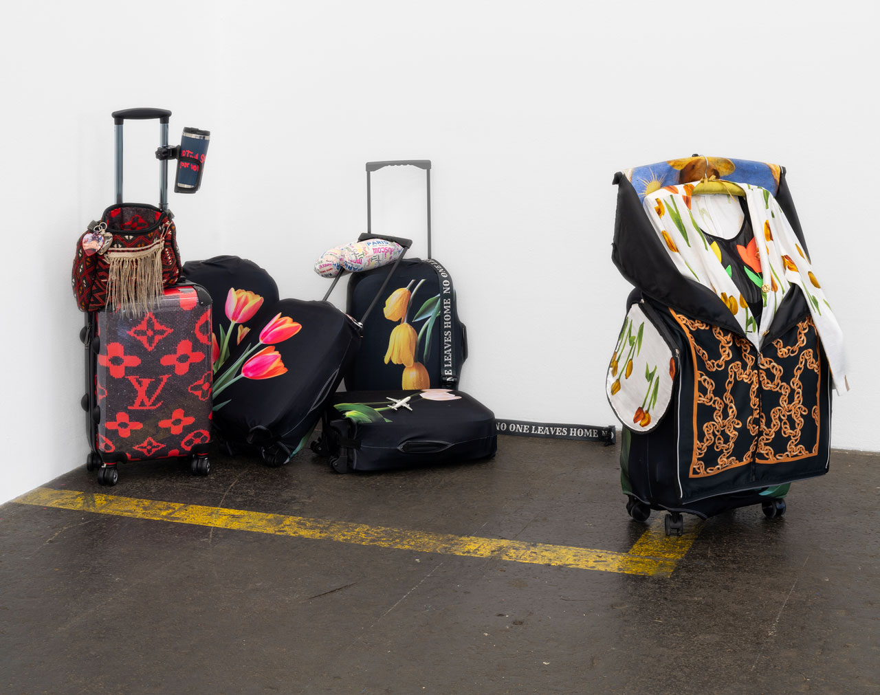 Chalisée Naamani, Life is a carrousel (Pharell Williams), 2025. Photo: Kunst Halle Sankt Gallen,, E. Sommer. Courtesy: the artist and Ciaccia Levi, Paris/Turin