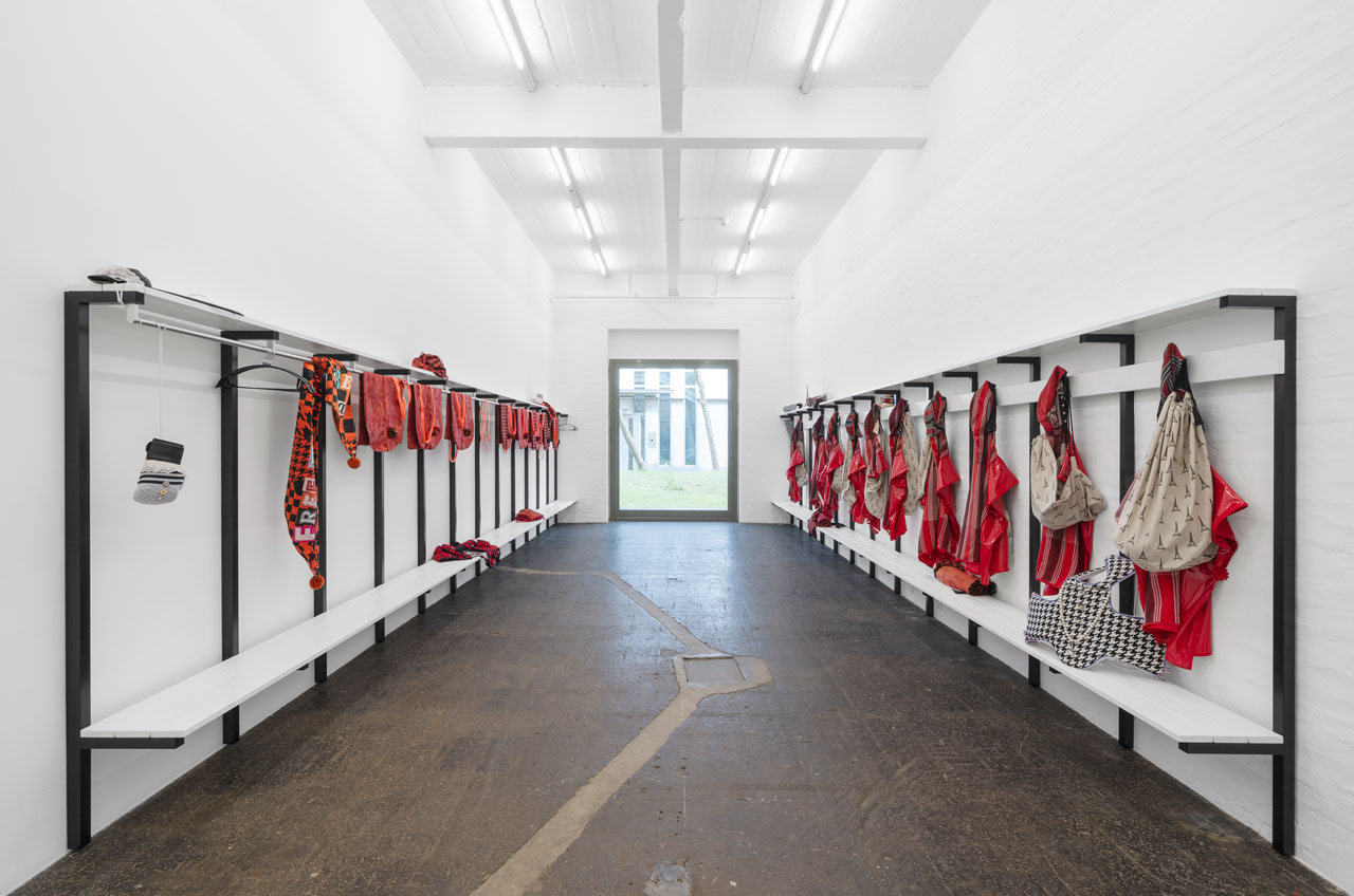 Chalisée Naamani, «Octogone», exhibition view, 2026. Photo: Kunst Halle Sankt Gallen, E. Sommer. Courtesy: the artist and Ciaccia Levi, Paris/Turin