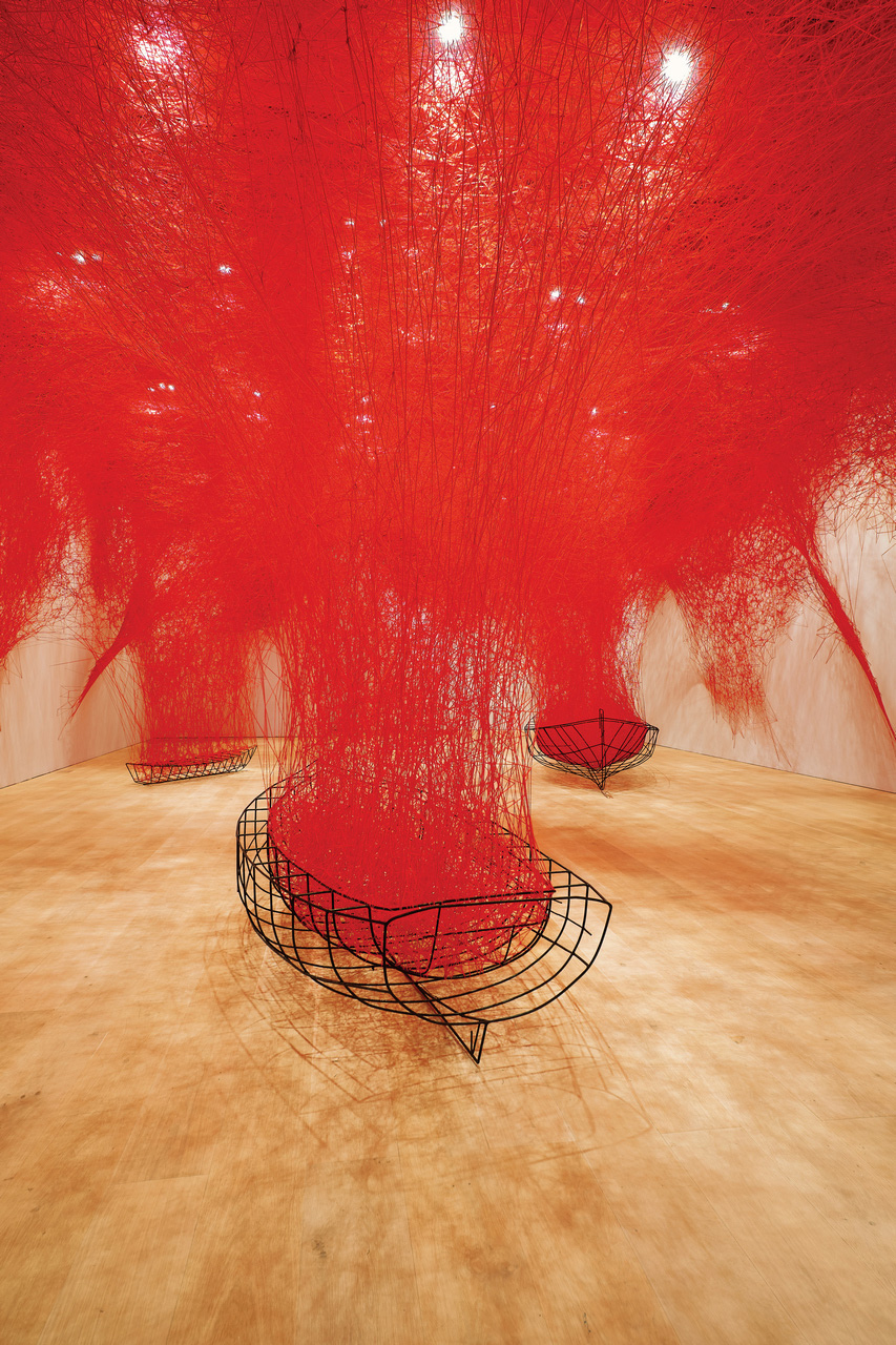 Installation view of Chiharu Shiota’s Uncertain Journey (2016/2019) in the exhibition Shiota Chiharu: The Soul Trembles, Mori Art Museum, Tokyo, 2019. Collection of the artist. © Chiharu Shiota / VG Bild-Kunst, Bonn / CARCC Ottawa 2026. Photo Sunhi Mang. Photo courtesy Mori Art Museum, Tokyo