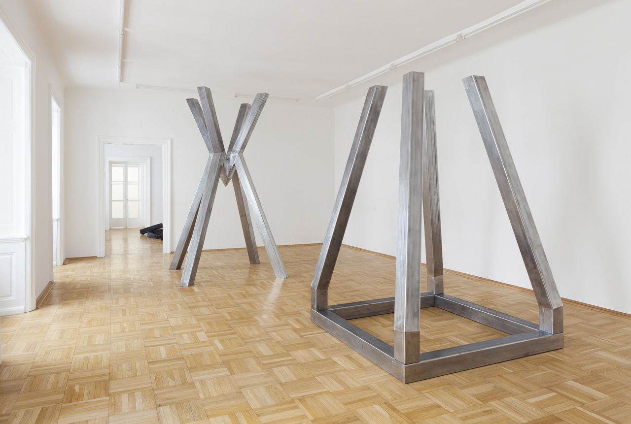 Michał Budny, installation view with The Song of Skull I, 2017, Photo: © Markus Wörgötter/Bildrecht, Wien 2026 Courtesy Michał Budny und Galerie nächst St. Stephan Rosemarie Schwarzwälder