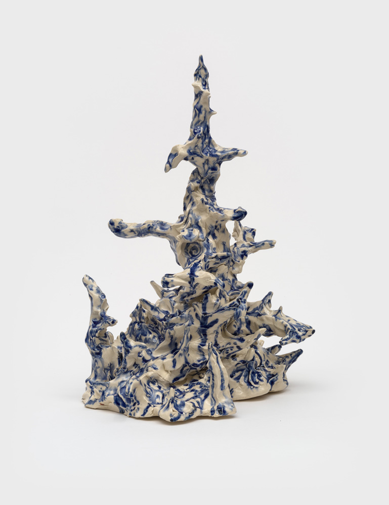 Shara Hughes, Dutch Tree Ceramic, 2026, 43 × 25,5 × 28 cm, Glazed and painted ceramic, Courtesy of the artist and Galerie Eva Presenhuber, Zurich/Vienna © Shara Hughes, Photo: JSP Art Photography