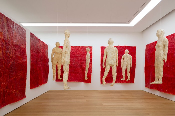 Kiki Smith. Hearing You with My Eyes, Exhibition view MCBA- Lausanne 2020-21, © MCBA © Kiki Smith © Étienne Malapert