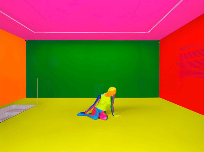 Ugo Rondinone, nude (xxxxxxxxxxx) (rainbow), 2021. Exhibition view, kamel mennour, Paris, 202. Courtesy Studio Rondinone and Galerie Eva Presenhuber, Zurich; Kukje Gallery, Seoul; Esther Schipper, Berlin; Gladstone, New York; Mennour, Paris; and Sadie Coles HQ, London, © The artist. Photo: Stefan Altenburger