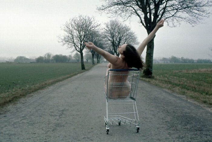 Kirsten Justesen, Lunch, 1975, © Kirsten Justesen / VG Bild- Kunst, Bonn 2025 / SAMMLUNG VERBUND, Wien