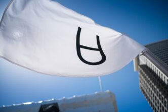 © Asociación de Arte Útil, Talking to Power