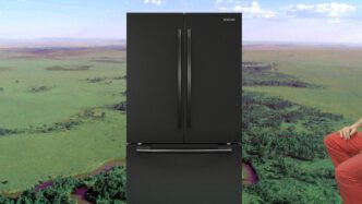 Mark Leckey, GreenScreenRefrigerator, 2010, Digital Video, 17′10″. Courtesy of the artist, Gladstone Gallery, Brussels/New York and Galerie Buchholz, Berlin/Cologne/New York