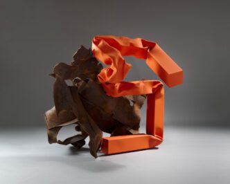 Carol Bove, Idiopathic Abstraction, 2020-25, Found steel, stainless steel and urethane paint, 84 13/16 x 100 1/2 x 89 5/8 inches (215.4 x 255.2 x 227.6 cm), © Carol Bove Studio LLC, Photo: Maris Hutchinson, Courtesy Gagosian