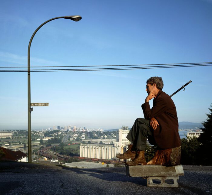 Jeff Wall, The Thinker, 1986, transparency in lightbox 211 x 229 cm, © & Courtesy the artist