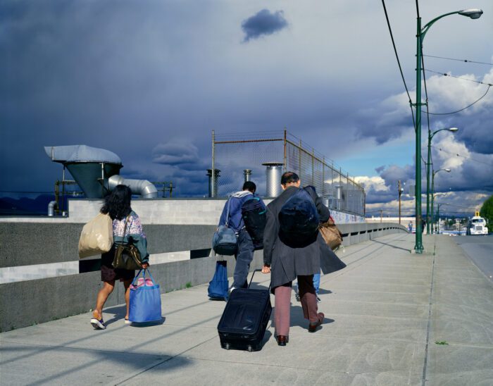 Jeff Wall, Overpass, 2001, transparency in lightbox, 233.7 x 292.7 x 29.8 cm (framed), ©: Jeff Wall, Courtesy: Private Collection Gagosian