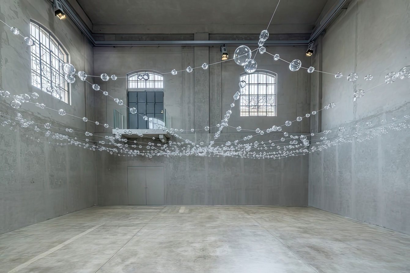 Mona Hatoum, “Over, under and in between”, Exhibition view Fondazione Prada-Milan, 2026, Photo: Roberto Marossi, Courtesy Fondazione Prada