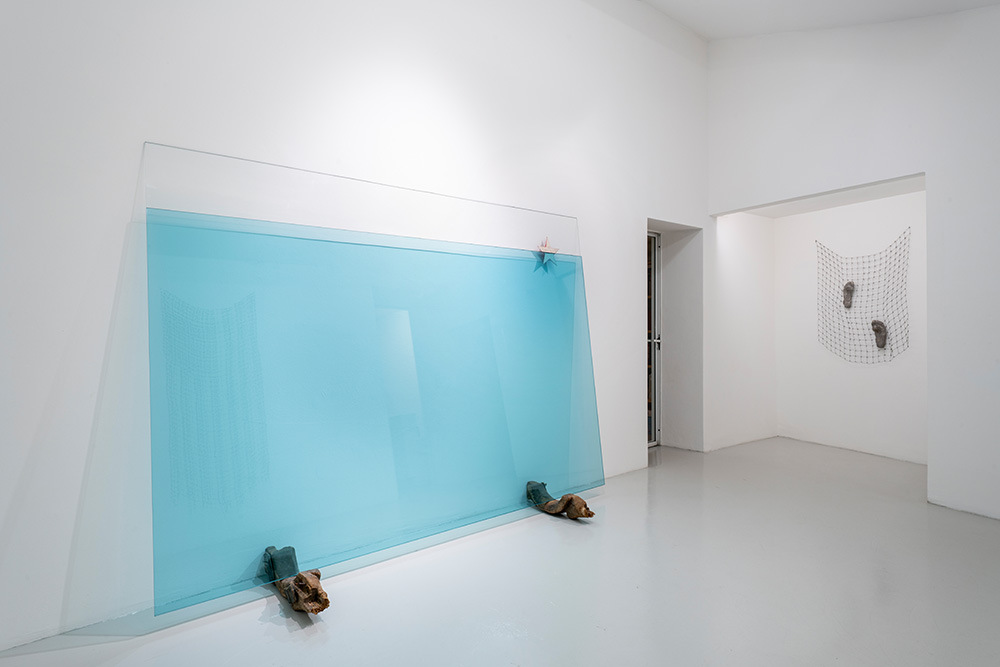 Yoan Capote - Ruido Blanco 2025, exhibition view Galleria Continua, San Gimignano. Photo: Ela Bialkowska, OKNO Studio, Courtesy the artist and Galleria Continua