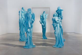 Sandra Mujinga, Unfold and Repair 2024 Cotton, steel, foam; 5 parts; Figure 1: 280 x 70 x 70 cm / 110 1/4 x 27 1/2 x 27 1/2 in, Figure 2: 280 x 70 x 70 cm / 110 1/4 x 27 1/2 x 27 1/2 in, Figure 3: 260 x 70 x 70 cm / 102 3/8 x 27 1/2 x 27 1/2 in, Figure 4: 230 x 70 x 70 cm / 90 1/2 x 27 1/2 x 27 1/2 in, Figure 5: 200 x 70 x 70 cm / 78 3/4 x 27 1/2 x 27 1/2 in, Courtesy GRAY Chicago/New York, © Sandra Mujinga