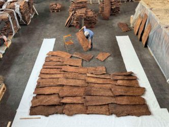Giuseppe Penone working on "Marsia – cork (Marsyas – Cork)" (2025) in his studio, Turin, Italy, 2025, Artwork © Giuseppe Penone/2026 Artists Rights Society (ARS), New York/ADAGP, Paris, Photo: Archivio Penone, Courtesy the artist and Gagosian