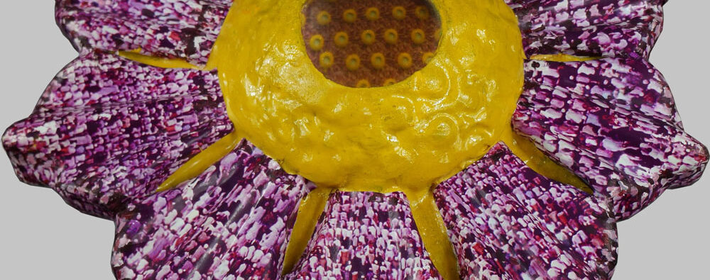 Ioanna Kazaki, Microcosmos–Macrocosmos, 17 Flowers, Polyester, digital images, papier mache, collage, stainless mirror, iron, magnifying lenses, lights. Sound: Stadium Crowd Noise, Dimentions: 150x30x30cm or 165x45x45cm each/ Installation view AcroArt Projects-Thessaloniki, 2026, © & Courtesy the artist